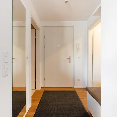 Stylisches Apartment In Zentraler Gruenruhelage Mit Garagenplatz Vienna Exterior photo