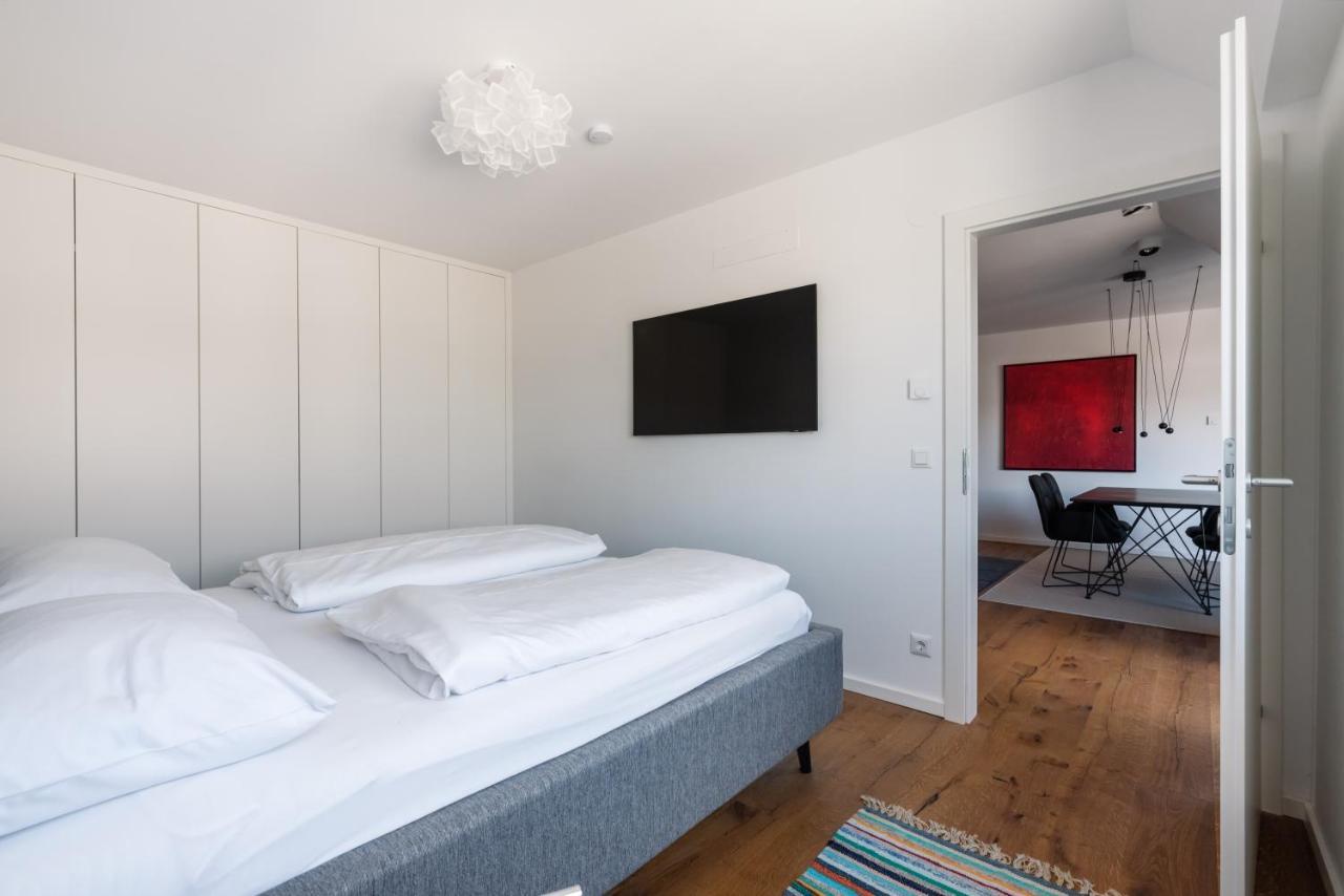 Stylisches In Zentraler Gruenruhelage Mit Garagenplatz Apartment